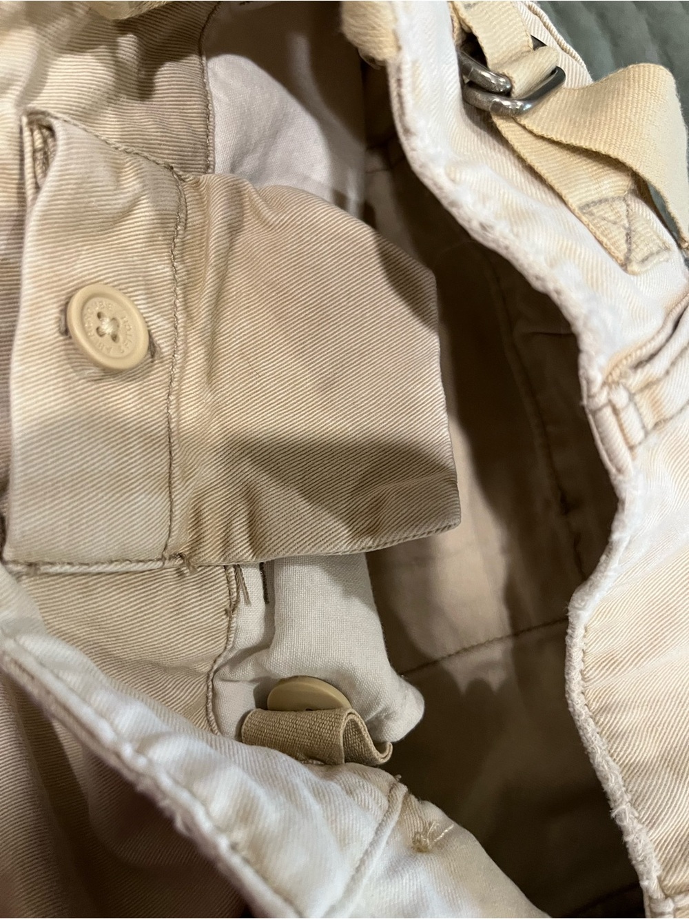 Abercrombie & Fitch Tan khaki Cotton Cargo Capris Bermuda skater shorts size 10 - Picture 7 of 8
